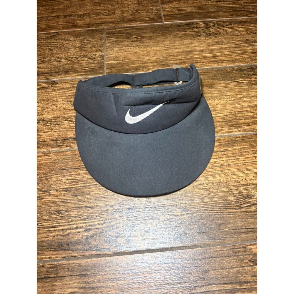 Vintage Nike Golf Visor — Signed by Jeff Bagwell